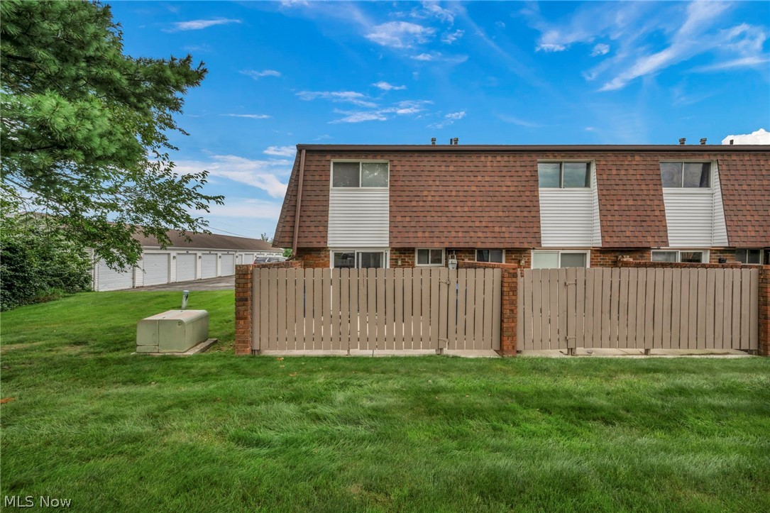 2598 Shakespeare Lane Avon OH 44011