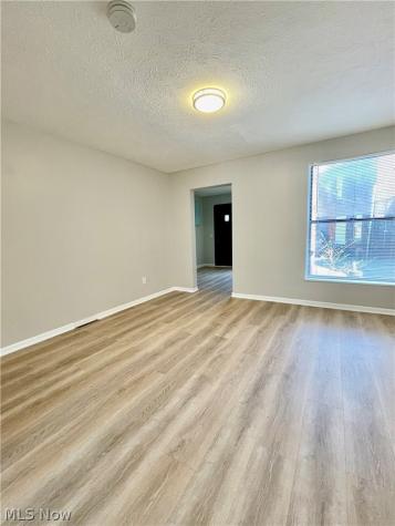 9229 Rosalind Avenue Cleveland OH 44106