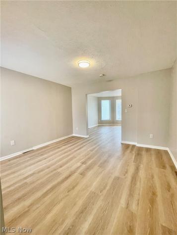 9229 Rosalind Avenue Cleveland OH 44106