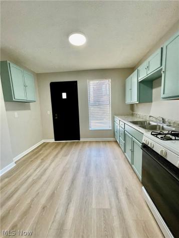9229 Rosalind Avenue Cleveland OH 44106