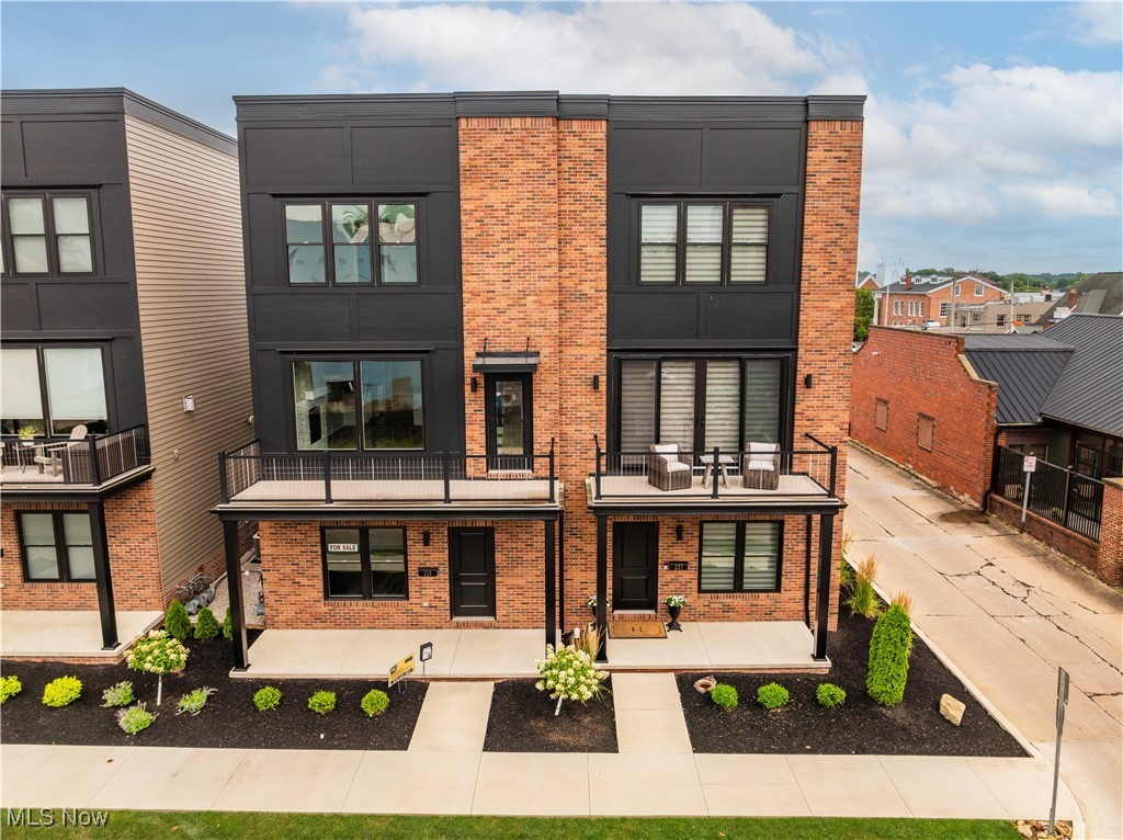 227 N Walnut Street Wooster OH 44691