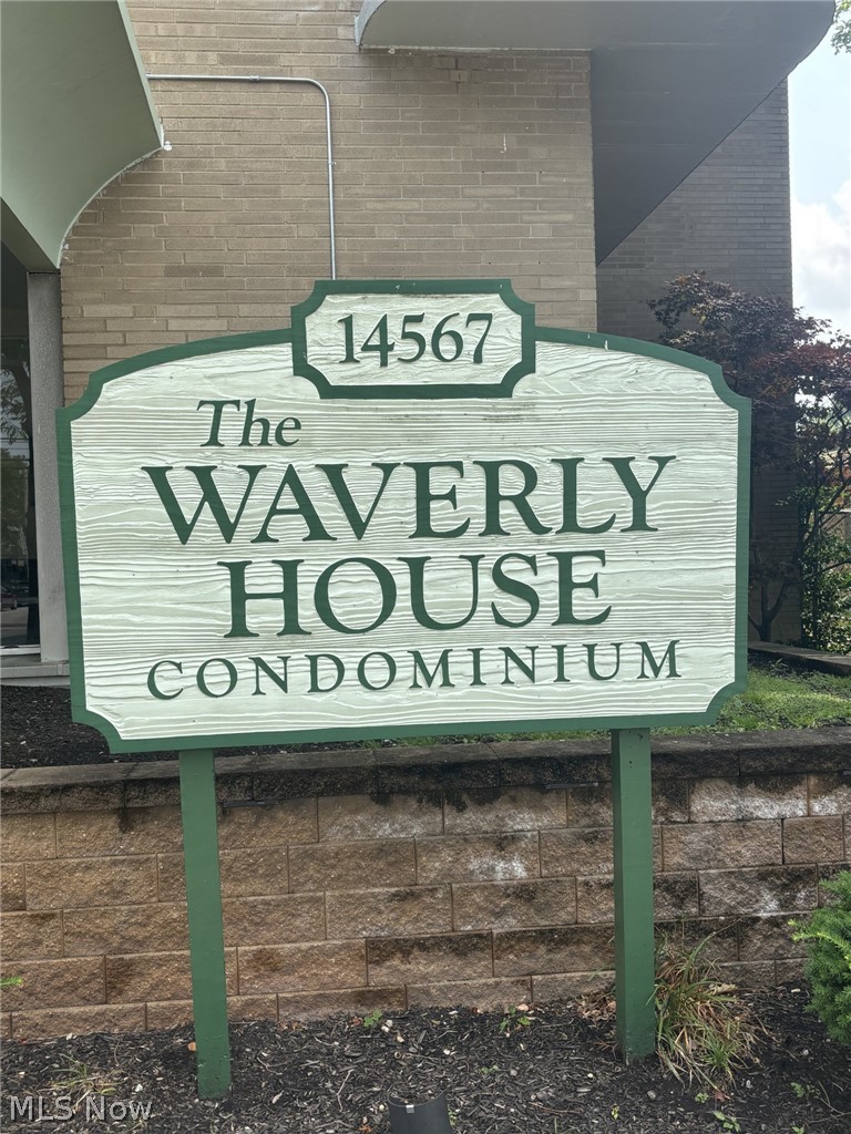 14567 Madison Avenue Lakewood OH 44107