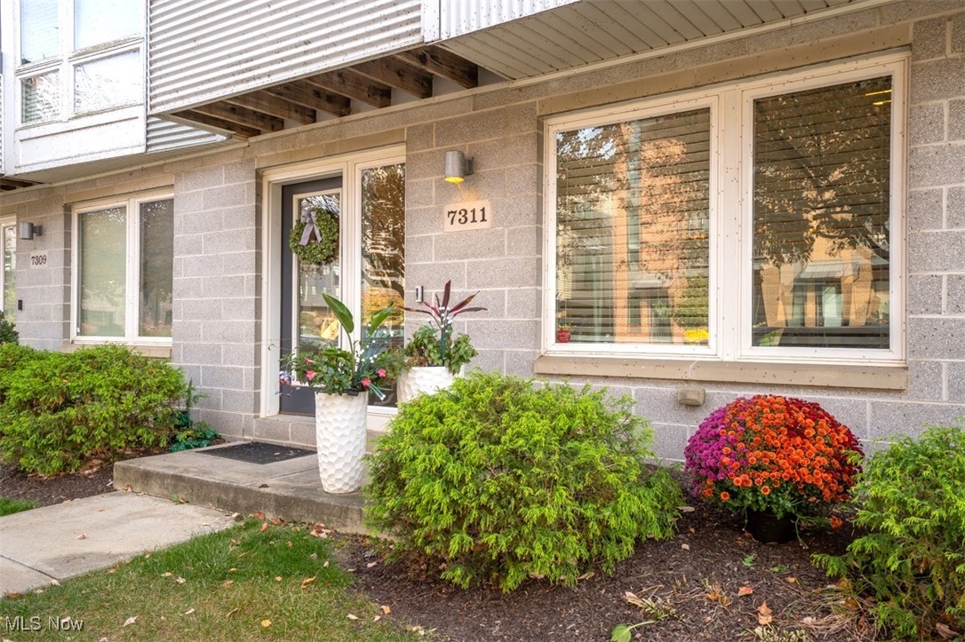 7311 Father Frascati Avenue Cleveland OH 44102
