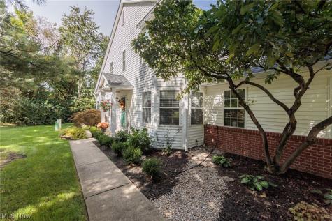 2114 W Reserve Circle Avon OH 44011