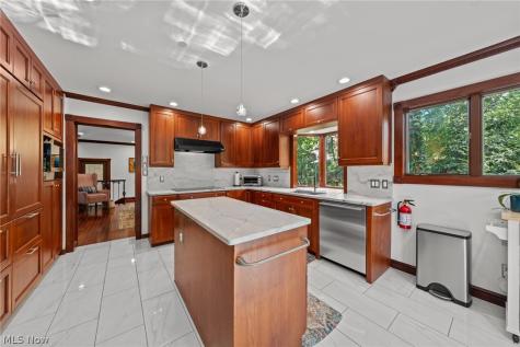 333 N Portage Path Akron OH 44303