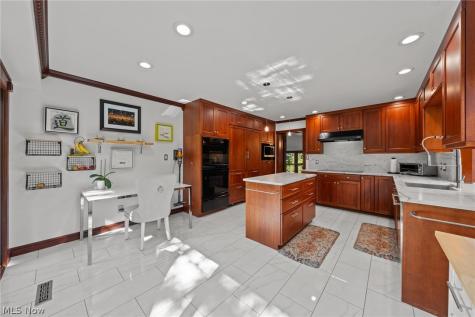 333 N Portage Path Akron OH 44303