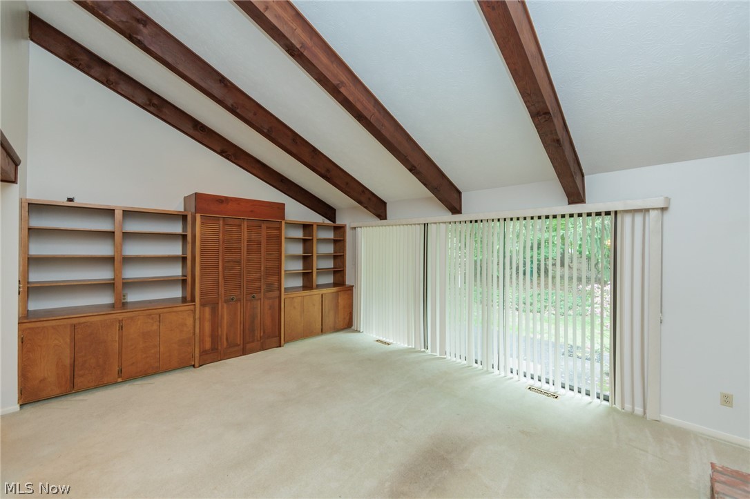 928 Trimble Place Sagamore Hills OH 44067