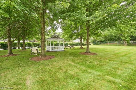 2385 Covington Road Fairlawn OH 44313