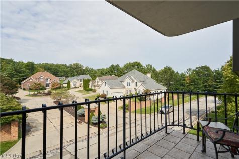 2385 Covington Road Fairlawn OH 44313