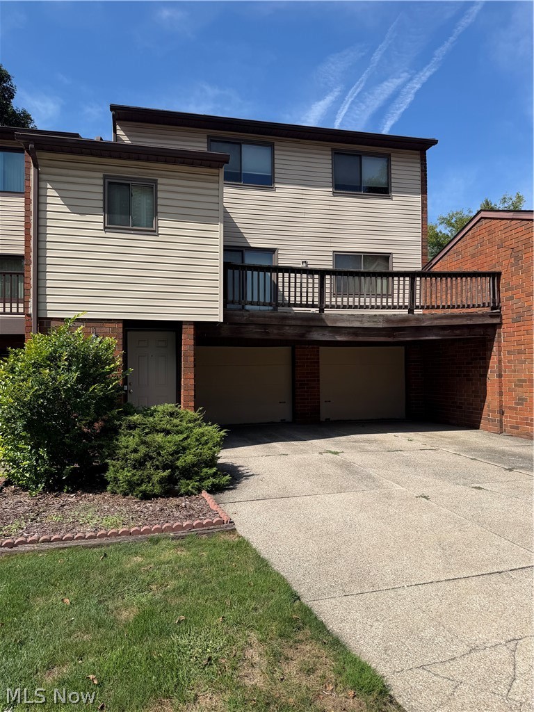 402 Rockys Run Road Akron OH 44319