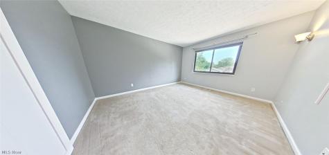 402 Rockys Run Road Akron OH 44319