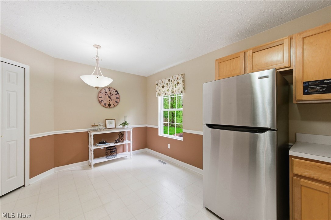 33817 Honeysuckle Lane North Ridgeville OH 44039