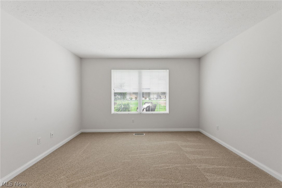 33817 Honeysuckle Lane North Ridgeville OH 44039