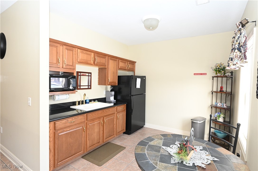 170 Sandy Court New Middletown OH 44442