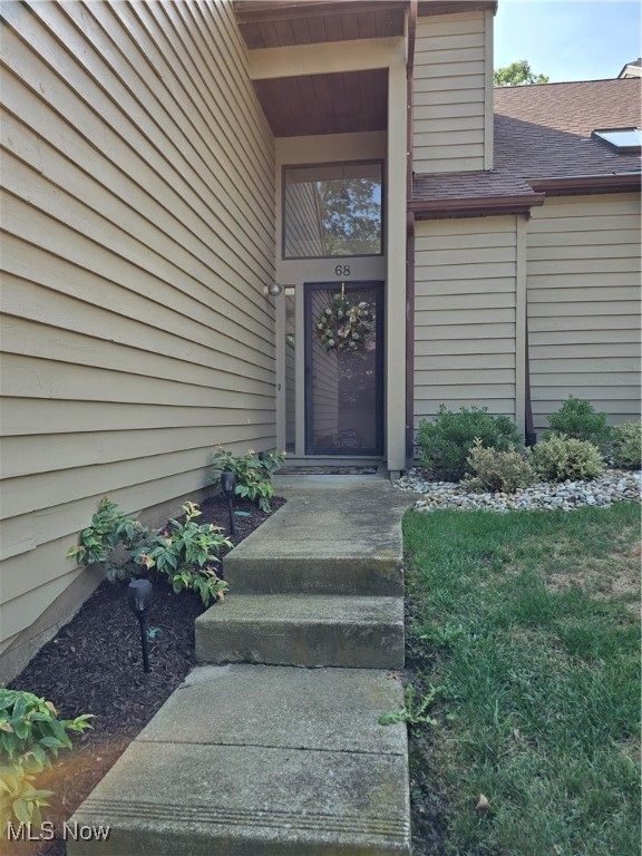 68 Starboard Circle Akron OH 44319