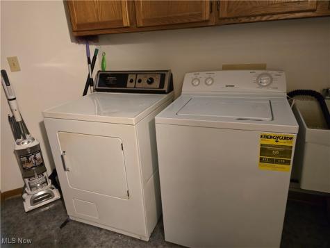 68 Starboard Circle Akron OH 44319
