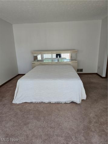 68 Starboard Circle Akron OH 44319