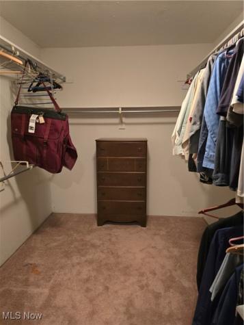 68 Starboard Circle Akron OH 44319
