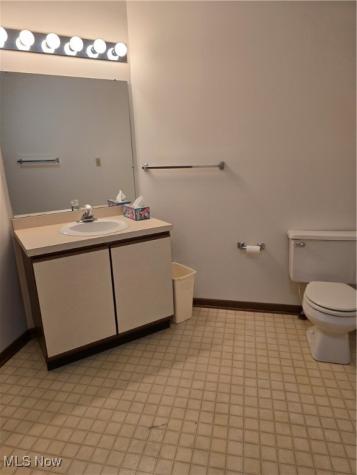 68 Starboard Circle Akron OH 44319