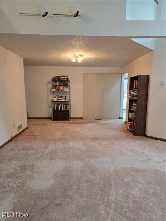 68 Starboard Circle Akron OH 44319