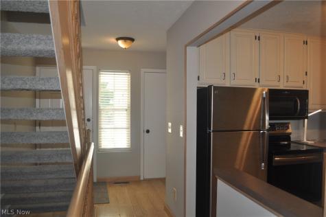 1193 Pinecrest Place Willoughby OH 44094
