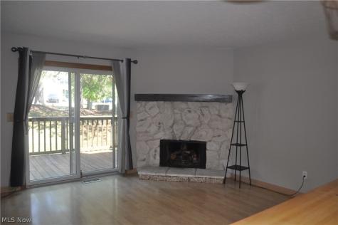 1193 Pinecrest Place Willoughby OH 44094