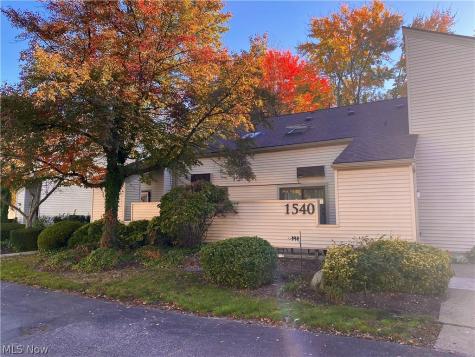 1540 Cedarwood Drive Westlake OH 44145