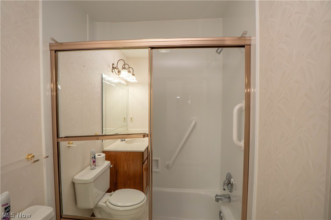 1836 Beechwood Avenue NE North Canton OH 44720