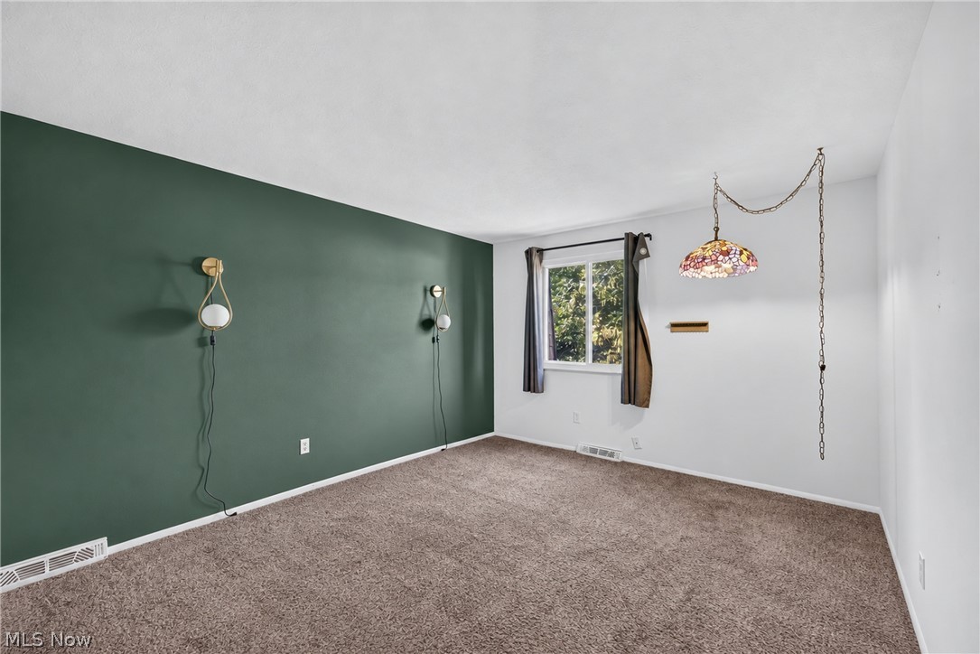 26534 Sussex Drive Olmsted Falls OH 44138