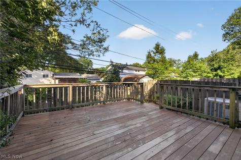26534 Sussex Drive Olmsted Falls OH 44138