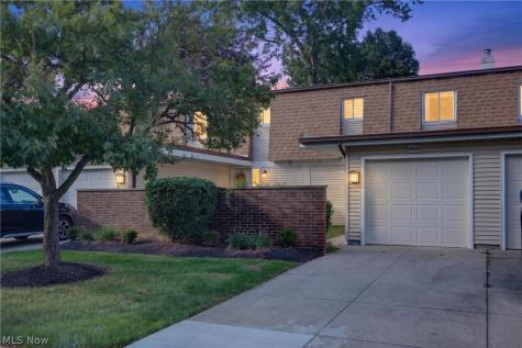26534 Sussex Drive Olmsted Falls OH 44138