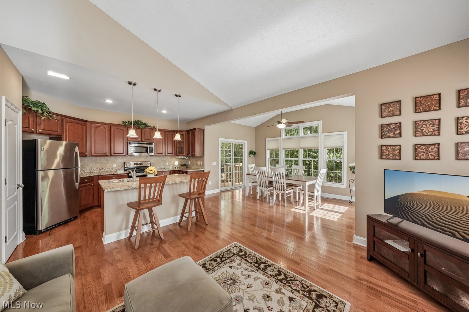 427 Creekside Drive Mayfield Heights OH 44143