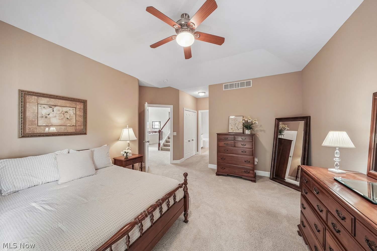 427 Creekside Drive Mayfield Heights OH 44143