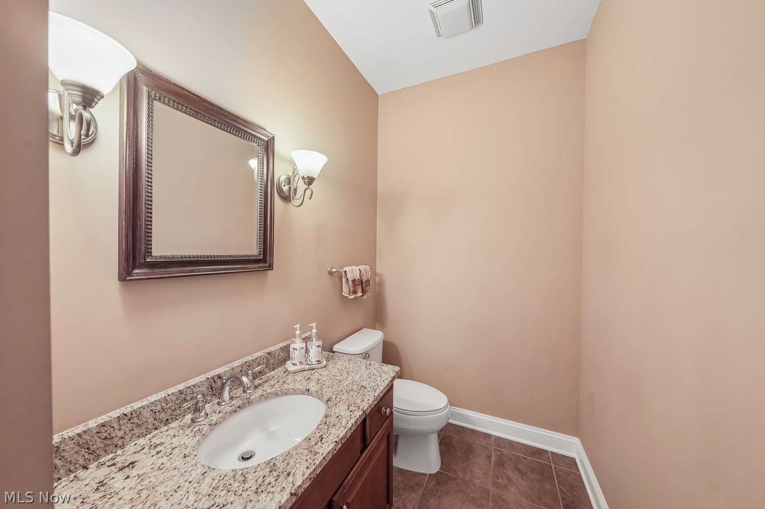 427 Creekside Drive Mayfield Heights OH 44143