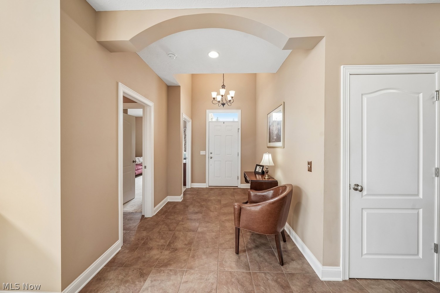 427 Creekside Drive Mayfield Heights OH 44143