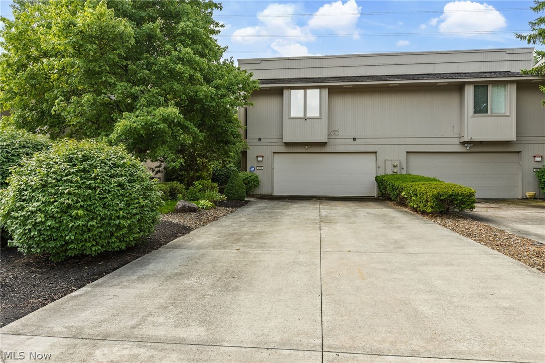 8058 Steven David Drive Strongsville OH 44149