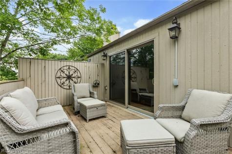 8058 Steven David Drive Strongsville OH 44149