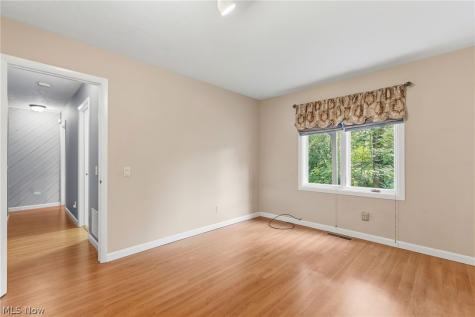 8058 Steven David Drive Strongsville OH 44149