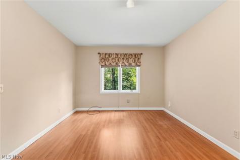 8058 Steven David Drive Strongsville OH 44149