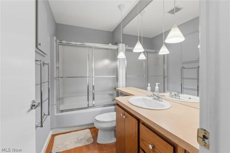 8058 Steven David Drive Strongsville OH 44149