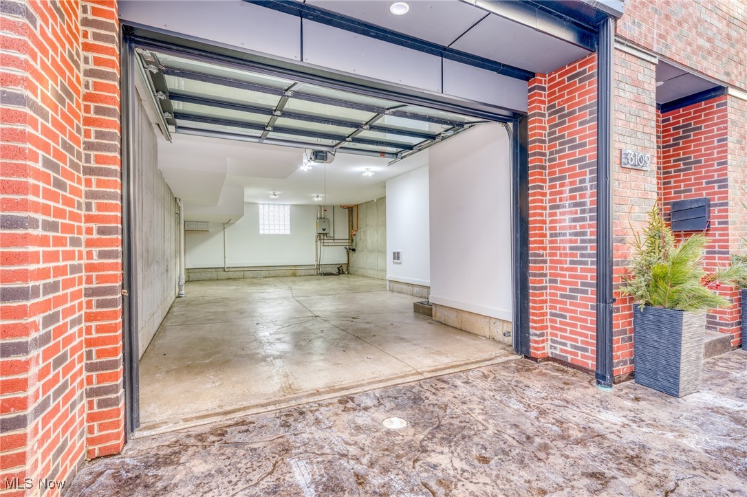 3109 Vine Court Cleveland OH 44113