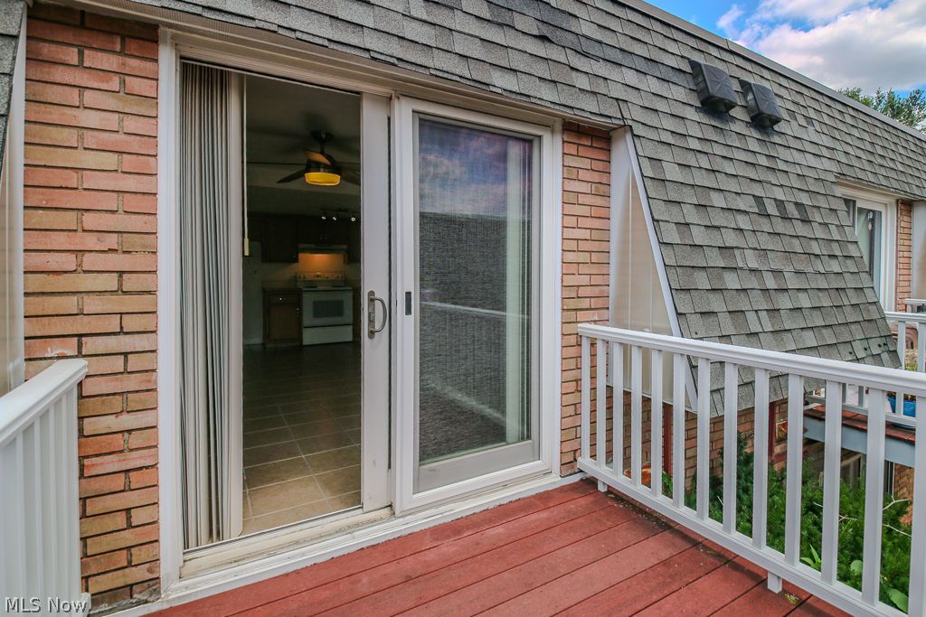 6876 Smith Road Middleburg Heights OH 44130