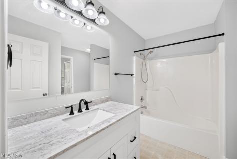 4228 River Ridge Drive Cleveland OH 44109