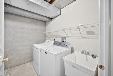 4228 River Ridge Drive Cleveland OH 44109