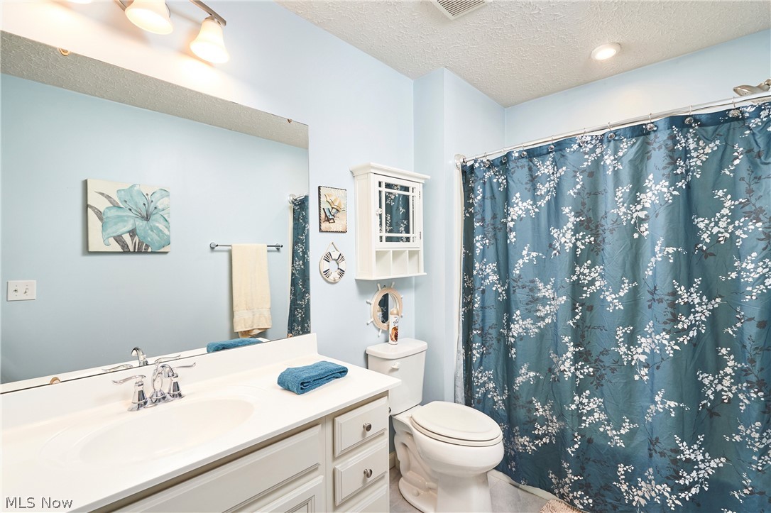3198 Old Mill Drive Cuyahoga Falls OH 44223