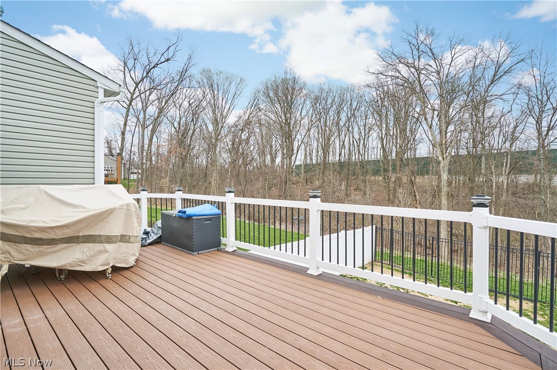 3198 Old Mill Drive Cuyahoga Falls OH 44223