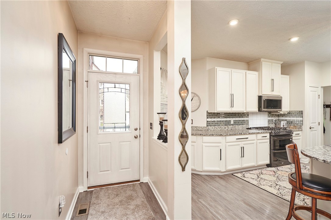 3198 Old Mill Drive Cuyahoga Falls OH 44223