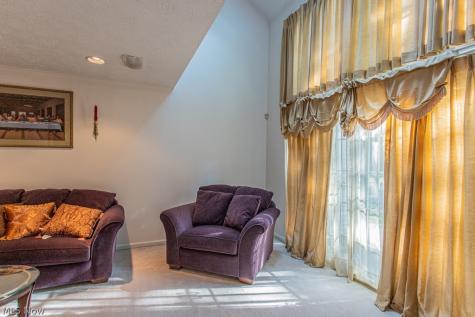 4361 Devonshire Drive Youngstown OH 44512