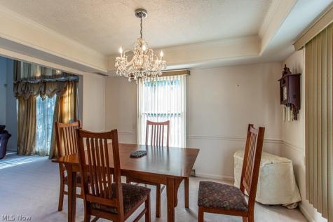4361 Devonshire Drive Youngstown OH 44512
