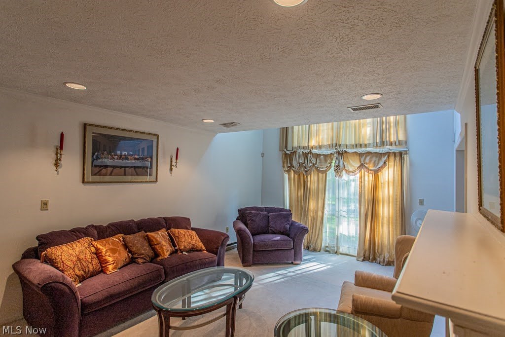 4361 Devonshire Drive Youngstown OH 44512